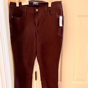 Never worn Old Navy trousers